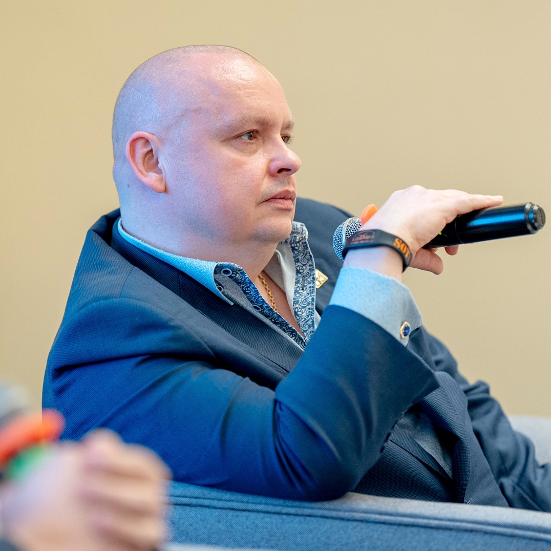 Дмитрий Сотников